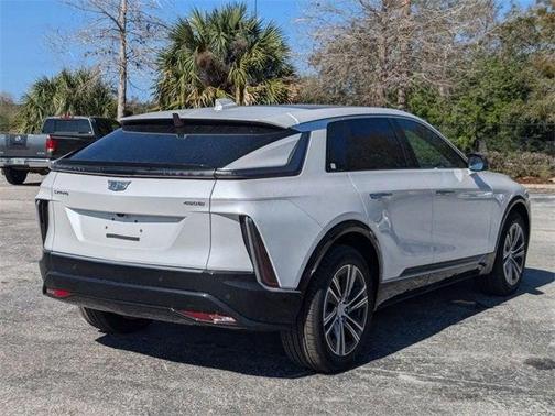 2025 Cadillac LYRIQ Luxury w/1SC