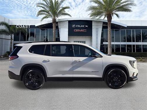 2026 GMC Acadia Elevation FWD