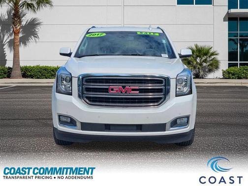 White Frost Tricoat 2017 GMC Yukon SLT