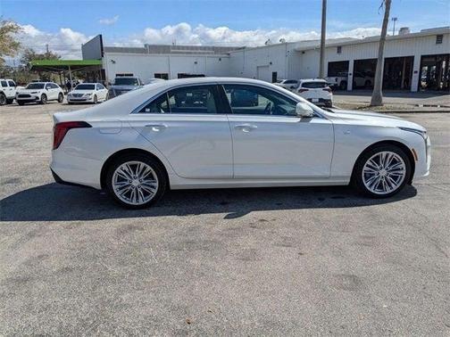 2025 Cadillac CT4 Premium Luxury