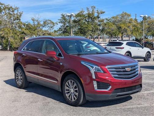 2017 Cadillac XT5 Luxury