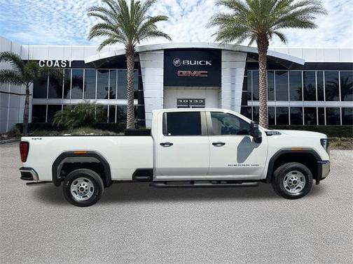 2025 GMC Sierra 2500 Base
