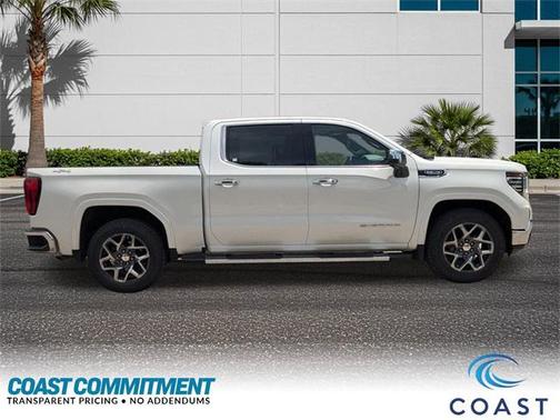 2022 GMC Sierra 1500 SLT