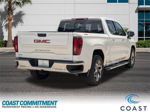 2022 GMC Sierra 1500 SLT
