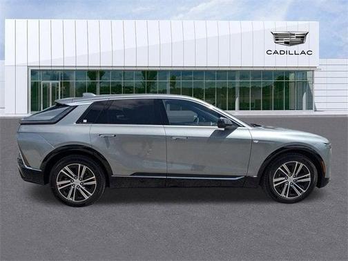 2025 Cadillac LYRIQ Luxury w/1SC