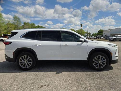 2026 Buick Enclave Preferred FWD