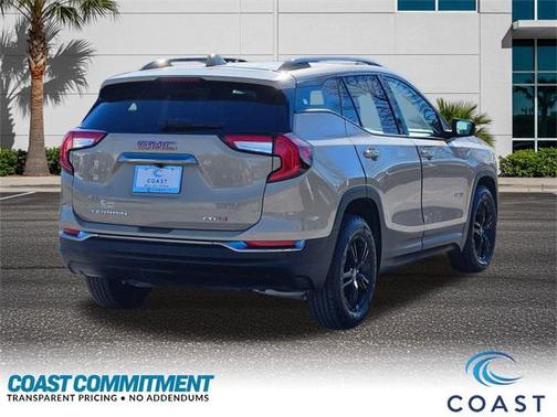 2022 GMC Terrain AWD AT4