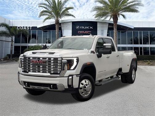 2025 GMC Sierra 3500 Denali