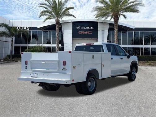 2025 GMC Sierra 3500 Base