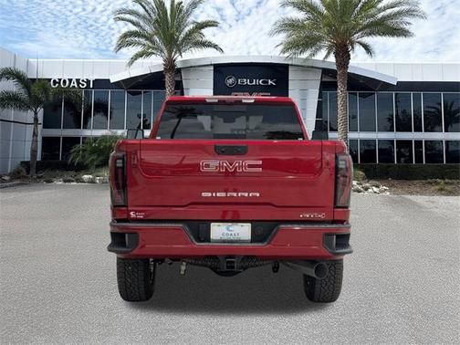 2025 GMC Sierra 2500 AT4