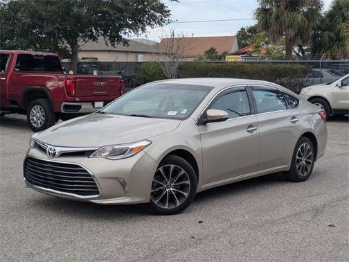 2016 Toyota Avalon XLE