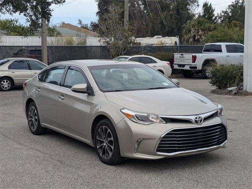 2016 Toyota Avalon XLE