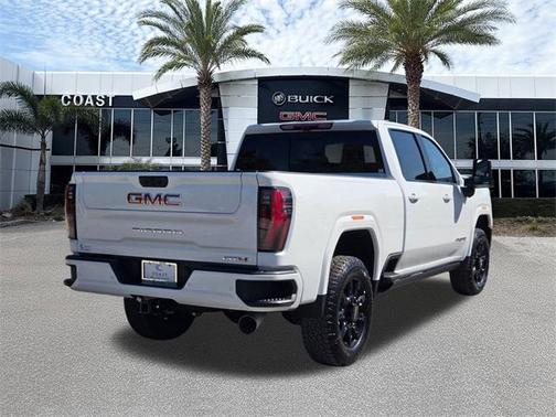 2026 GMC Sierra 2500 AT4