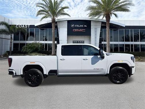2026 GMC Sierra 2500 AT4