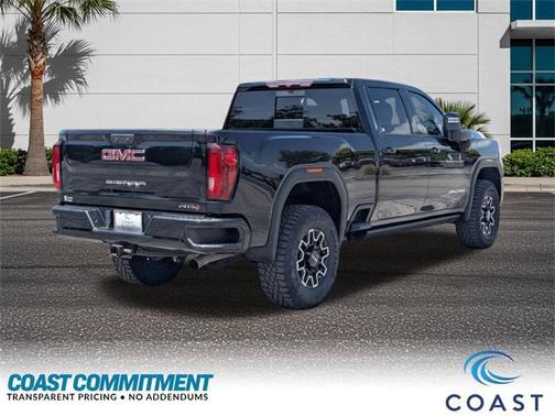 2022 GMC Sierra 2500 AT4