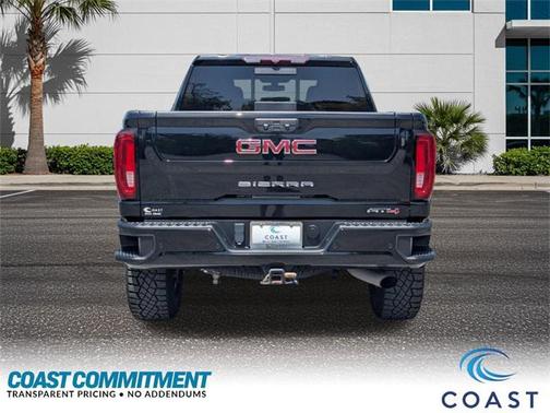 2022 GMC Sierra 2500 AT4