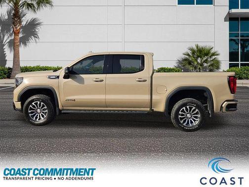 Desert Sand Metallic 2022 GMC Sierra 1500 AT4