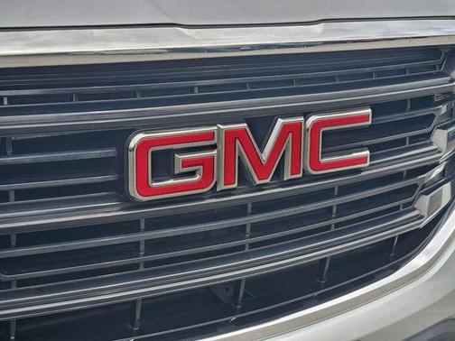 Quicksilver Metallic 2020 GMC Terrain SLE