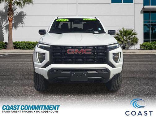 Summit White 2024 GMC Canyon Elevation