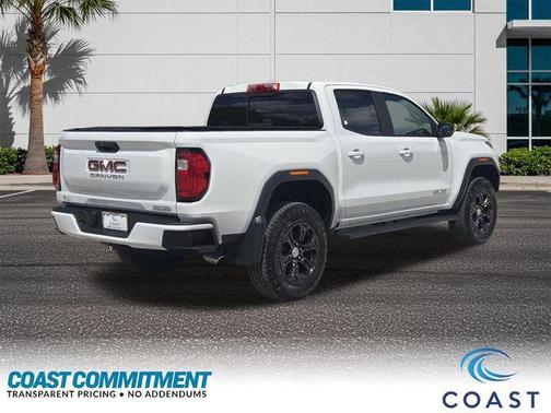 Summit White 2024 GMC Canyon Elevation