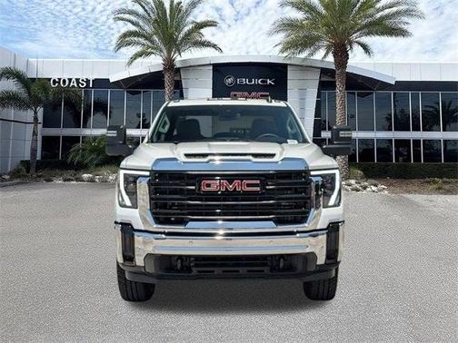 2025 GMC Sierra 2500 Base