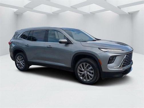 2025 Buick Enclave Preferred FWD