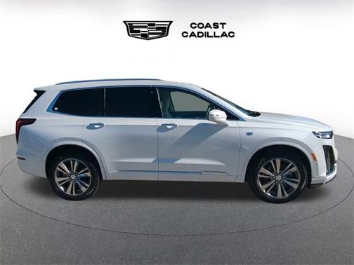 2025 Cadillac XT6 Premium Luxury FWD