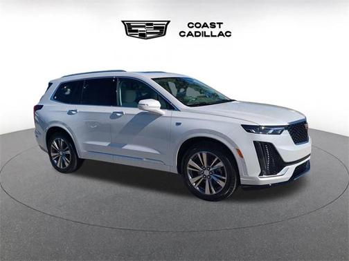 2025 Cadillac XT6 Premium Luxury FWD