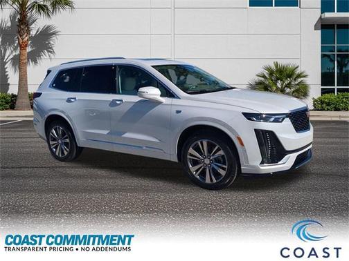 2025 Cadillac XT6 Premium Luxury FWD