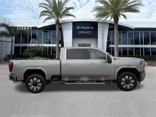 2025 GMC Sierra 2500 Denali