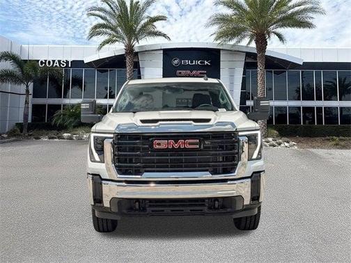2025 GMC Sierra 2500 Base