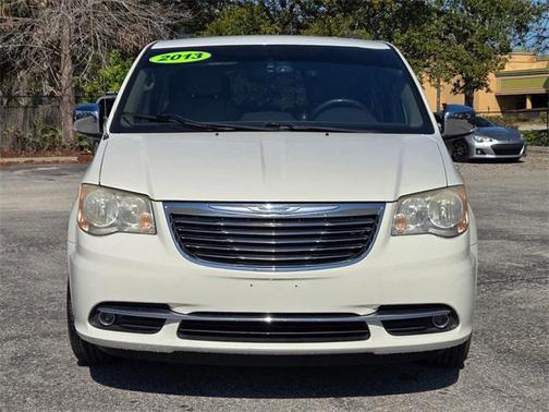 2013 Chrysler Town & Country Touring-L