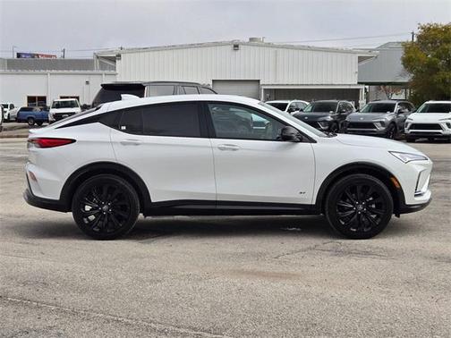 2026 Buick Envista Sport Touring FWD