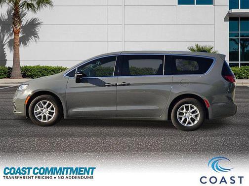 Ceramic Gray Clearcoat 2025 Chrysler Pacifica L