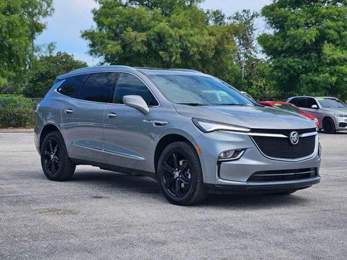 Moonstone Gray Metallic 2024 Buick Enclave Essence FWD