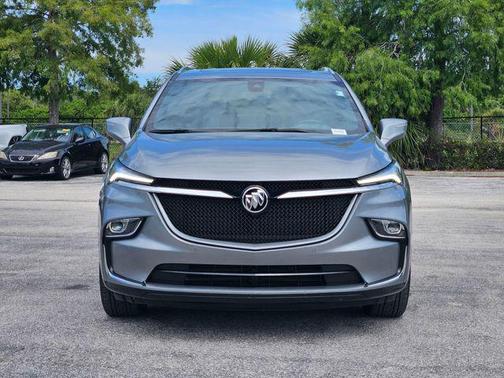 Moonstone Gray Metallic 2024 Buick Enclave Essence FWD