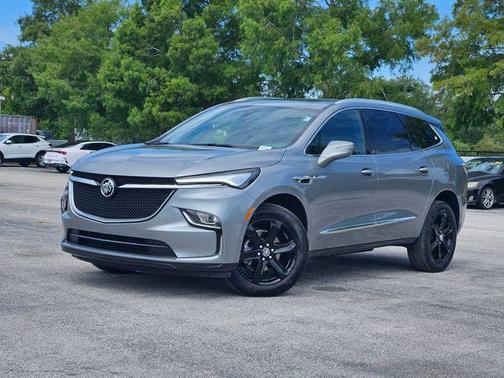 Moonstone Gray Metallic 2024 Buick Enclave Essence FWD