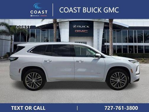 iridescent white tricoat 2026 Buick Enclave Avenir FWD