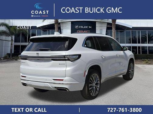 iridescent white tricoat 2026 Buick Enclave Avenir FWD