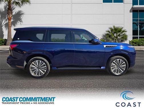 2025 INFINITI QX80 Luxe