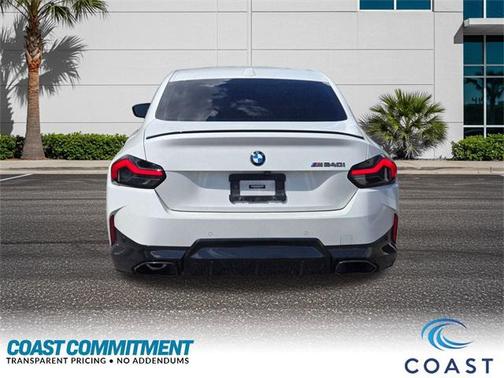 2023 BMW M240 i