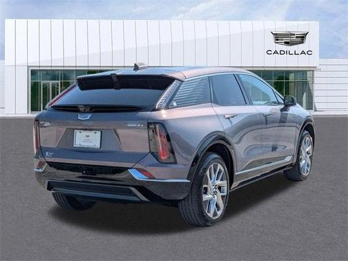 2025 Cadillac OPTIQ Luxury
