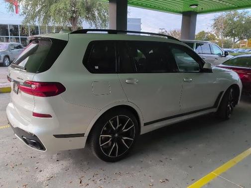 2021 BMW X7 xDrive40i