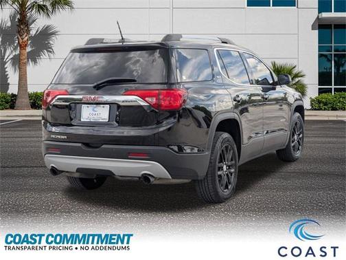 2017 GMC Acadia SLT-1