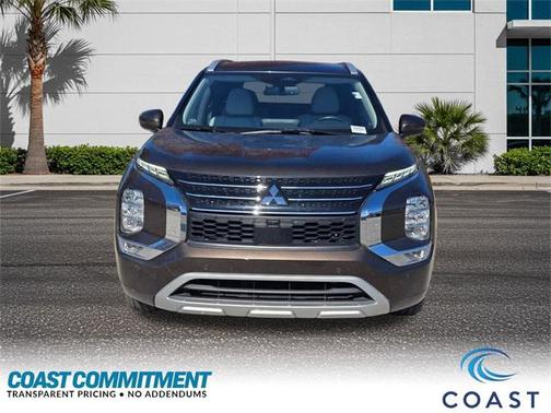 2023 Mitsubishi Outlander SEL 2.5 2WD