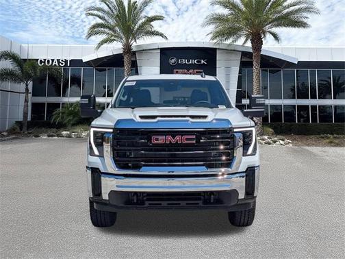 2025 GMC Sierra 3500 Base