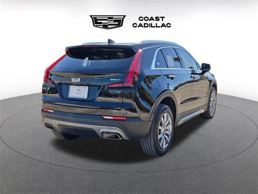 2021 Cadillac XT4 Premium Luxury