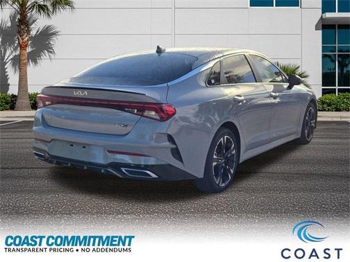 2022 Kia K5 GT-Line
