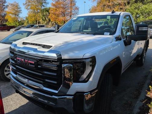 2026 GMC Sierra 2500 Pro