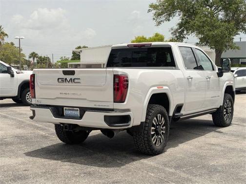2024 GMC Sierra 2500 Denali Ultimate